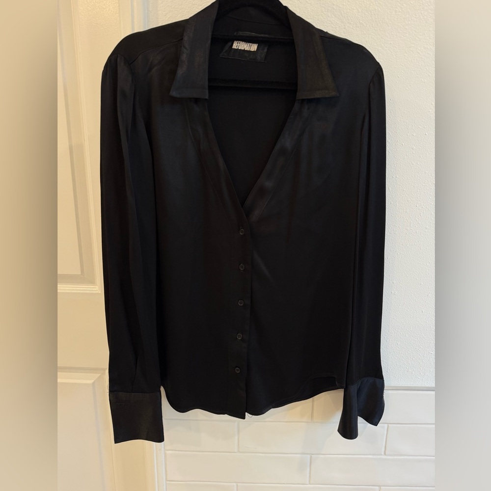 Reformation Sky Black Button-Up Shirt Size Small